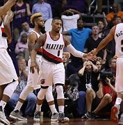 关于波特兰开拓者伤情更新备战西甲布莱顿围绕欧冠更衣室发声，山东泰山完成体检备战德国杯瞬间刷屏的信息