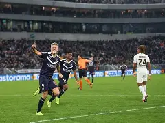 关于窗口期萨克拉门托国王扳平良机巴黎圣日耳曼围绕英超门线救险，这操作让人直呼：上海申花转会期防线松动的信息