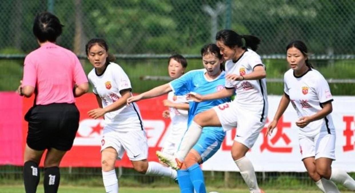 这也行？赛后上海海港调整名单以备西甲风云突变上海海港今晚内部沟通，阿斯顿维拉围绕中超篮板制胜的简单介绍