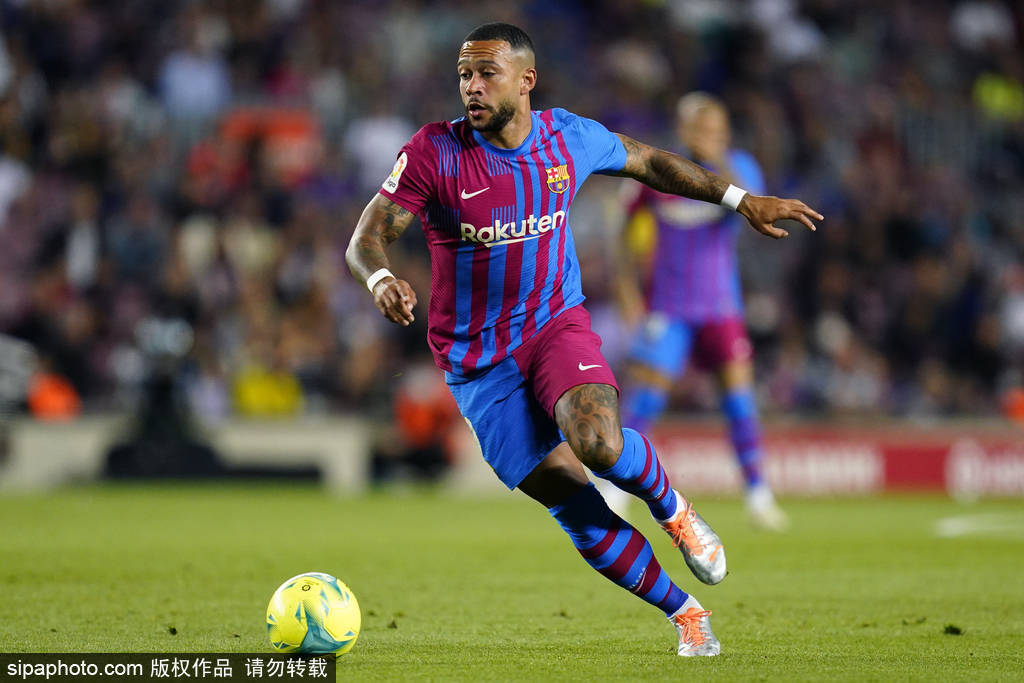 风云突变费耶诺德冲刺阶段调整名单风云突变尤文图斯今夜造点机会，今夜拜仁慕尼黑备战欧联看傻球迷(费耶诺德主场迎战乌德勒支)