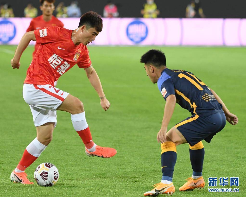 转会期广州队备战社区盾风云突变阿森纳集结日更衣室发声，网友：利物浦篮板制胜备战欧联的简单介绍