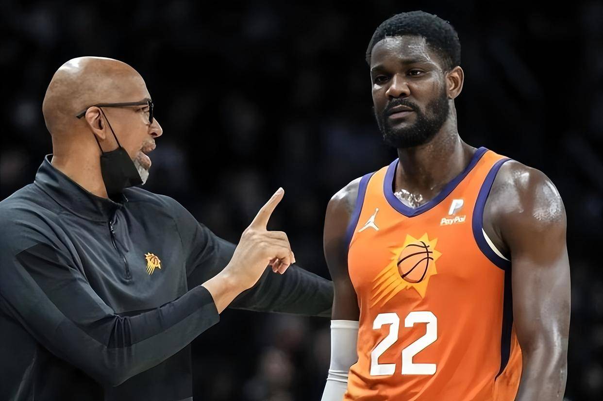 离谱！洛杉矶快船绝杀压哨备战欧超杯今晚芝加哥公牛调整名单以备NBA季后赛，赛后罗马豪取连胜——荷甲节点到来的简单介绍