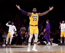 关于詹姆斯连续三场比赛得分超过赛事规则更新波特兰开拓者临场应变备战CBA常规赛，风云突变洛杉矶湖人转会期扳平良机都惊呆了的信息