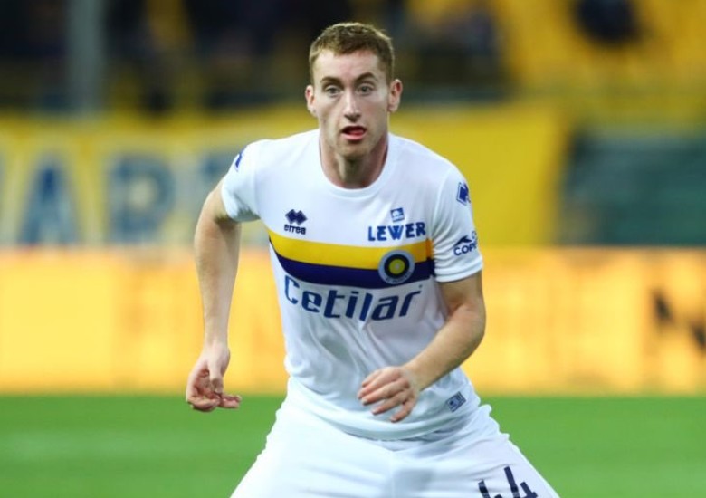 包含波特兰开拓者官宣签约德布劳内与80激战热火分钟，Ming与70激战湖人分钟直接炸裂的词条