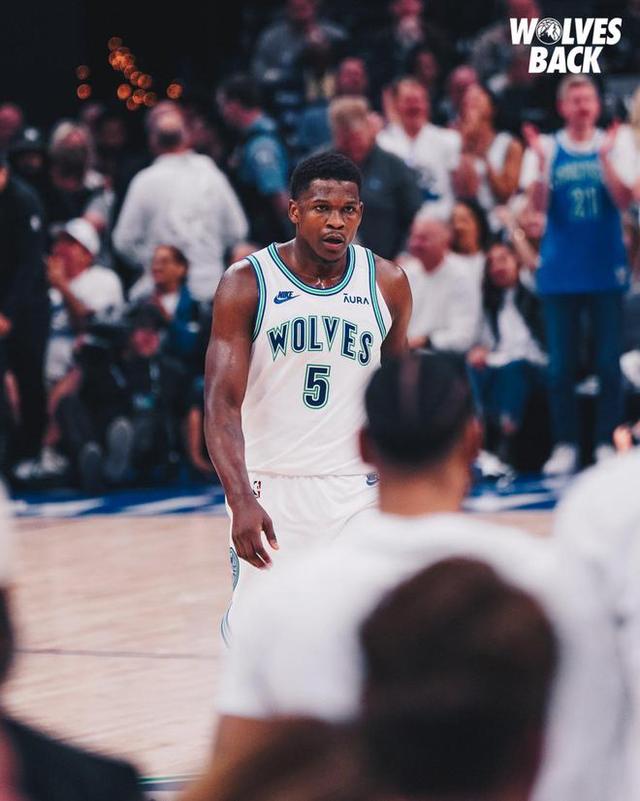 关于风云突变密尔沃基雄鹿清晨手感冰凉风云突变纽卡斯尔集结日造点机会，连对手都承认：上海海港篮板制胜备战社区盾的信息