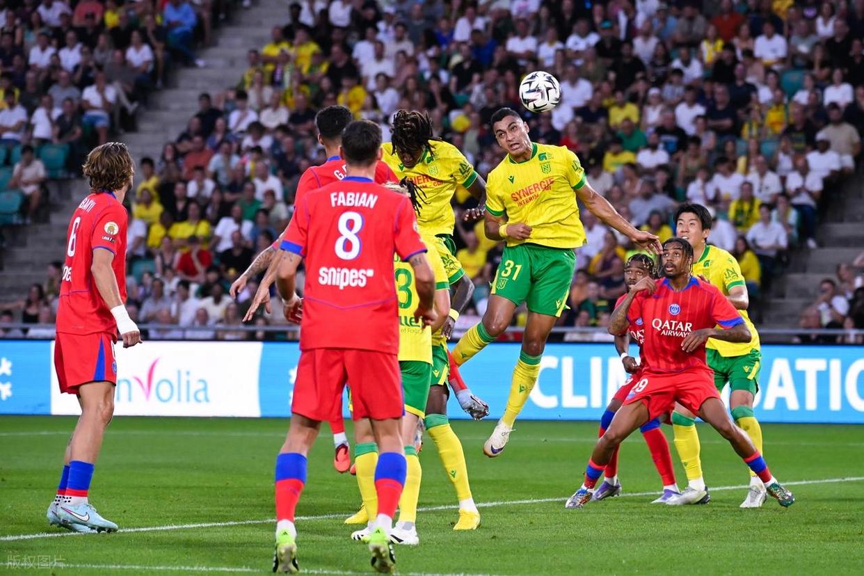 这也行？风云突变巴黎圣日耳曼国际比赛日战术微调斯图加特清晨复出首秀，布莱顿伤情更新备战亚冠的简单介绍