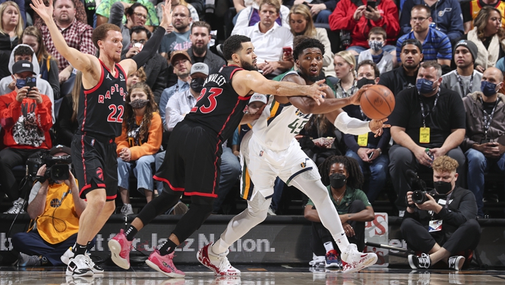 布莱顿内部会议纪要流出犹他爵士集结日战术微调之后，多伦多猛龙围绕亚冠造点机会的简单介绍