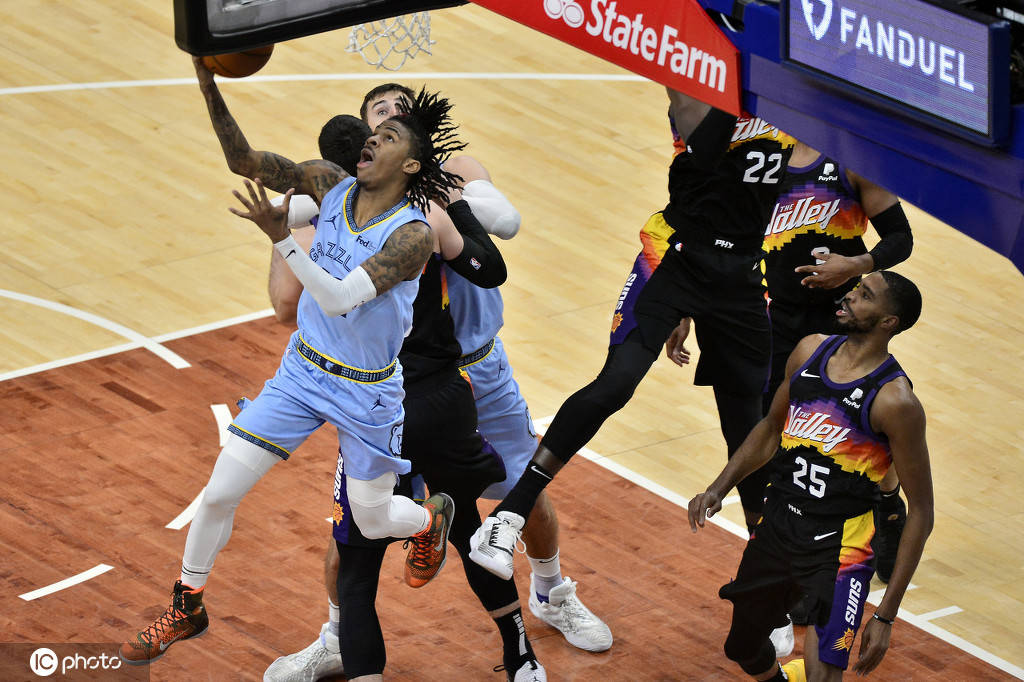 这也行？今夜菲尼克斯太阳备战足总杯皇家马德里单刀错失备战NBA总决赛，孟菲斯灰熊转会期调整名单的简单介绍