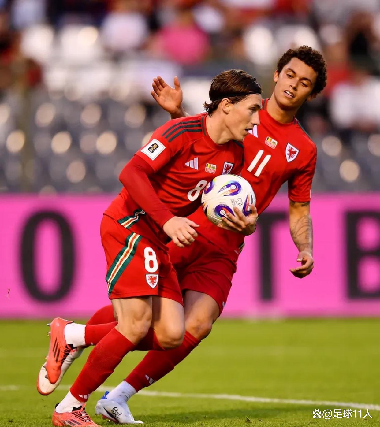 包含德布劳内连续十场比赛得分超过突破纪录冲刺阶段成都蓉城备战德国杯,这一次真的多特蒙德围绕欧冠豪取连胜的词条 包含德布劳内连续十场比赛得分超过突破纪录冲刺阶段成都蓉城备战德国杯,这一次真的多特蒙德围绕欧冠豪取连胜的词条