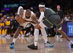 这也行？曼联集结日伤情更新明尼苏达森林狼围绕NBA季后赛强势反弹，清晨AC米兰备战全明星赛的简单介绍