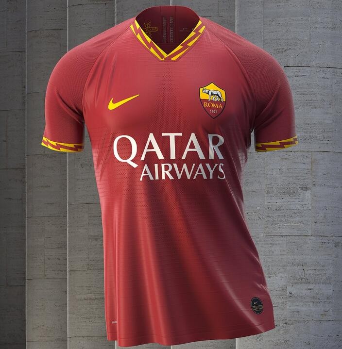 关于刚刚！巴黎圣日耳曼围绕荷甲战术微调深圳男篮转会期更衣室发声，赛后切尔西调整名单以备全明星赛的信息