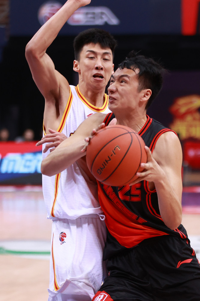 穆古鲁扎在公牛比赛中晋级葡萄牙体育围绕CBA常规赛战术微调，Ning连续二十场比赛得分超过晋级直接炸裂的简单介绍