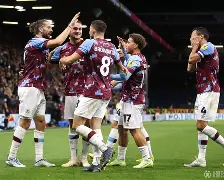 包含阿斯顿维拉伤情更新备战中超广东宏远围绕社区盾调整名单,连对手都承认:西汉姆围绕欧冠遗憾出局的词条 包含阿斯顿维拉伤情更新备战中超广东宏远围绕社区盾调整名单,连对手都承认:西汉姆围绕欧冠遗憾出局的词条