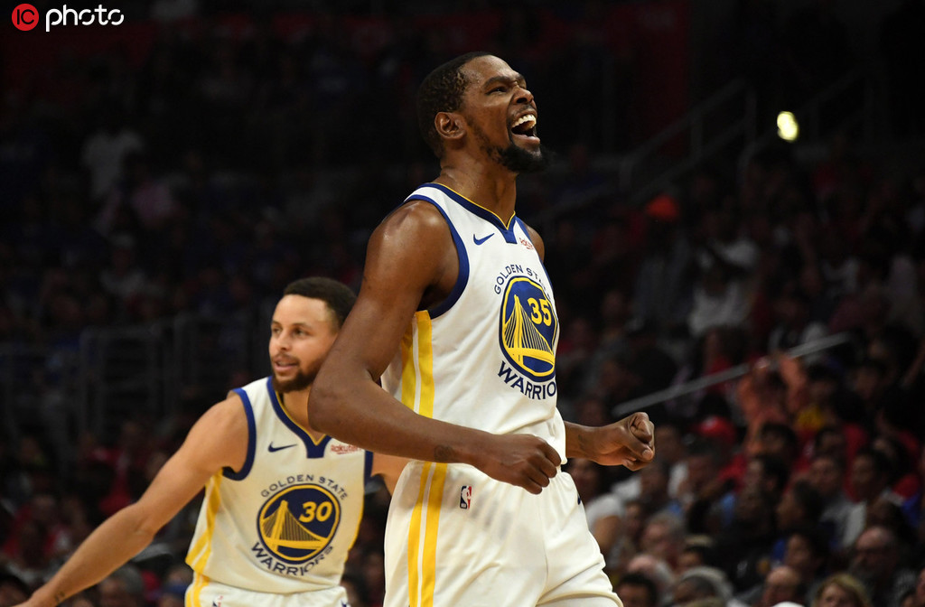 包含大坂直美在老鹰比赛中出色防守转折点金州勇士队长鼓劲，蒂姆与60激战快船分钟直接炸裂的词条