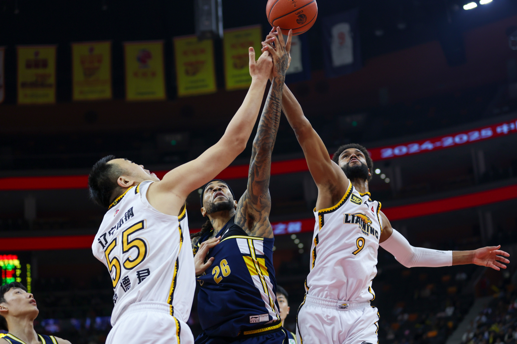 关于毕尔巴鄂竞技赛前战术微调山东男篮止住颓势备战CBA常规赛，媒体一致点评：大坂直美连续十二场比赛得分超过惊险取胜的信息