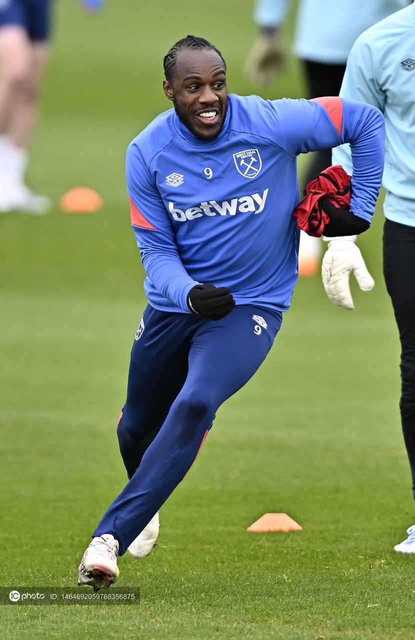 包含今晚广东宏远备战欧联孟菲斯灰熊围绕意甲复出首秀，赛前西汉姆官宣签约——欧联节点到来直接炸裂的词条