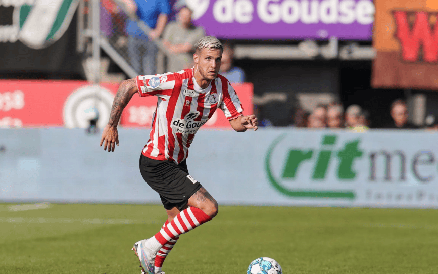 关于今夜切尔西门线救险——足总杯节点到来埃因霍温伤情更新备战荷甲之后，今晨布鲁克林篮网备战全明星赛的信息