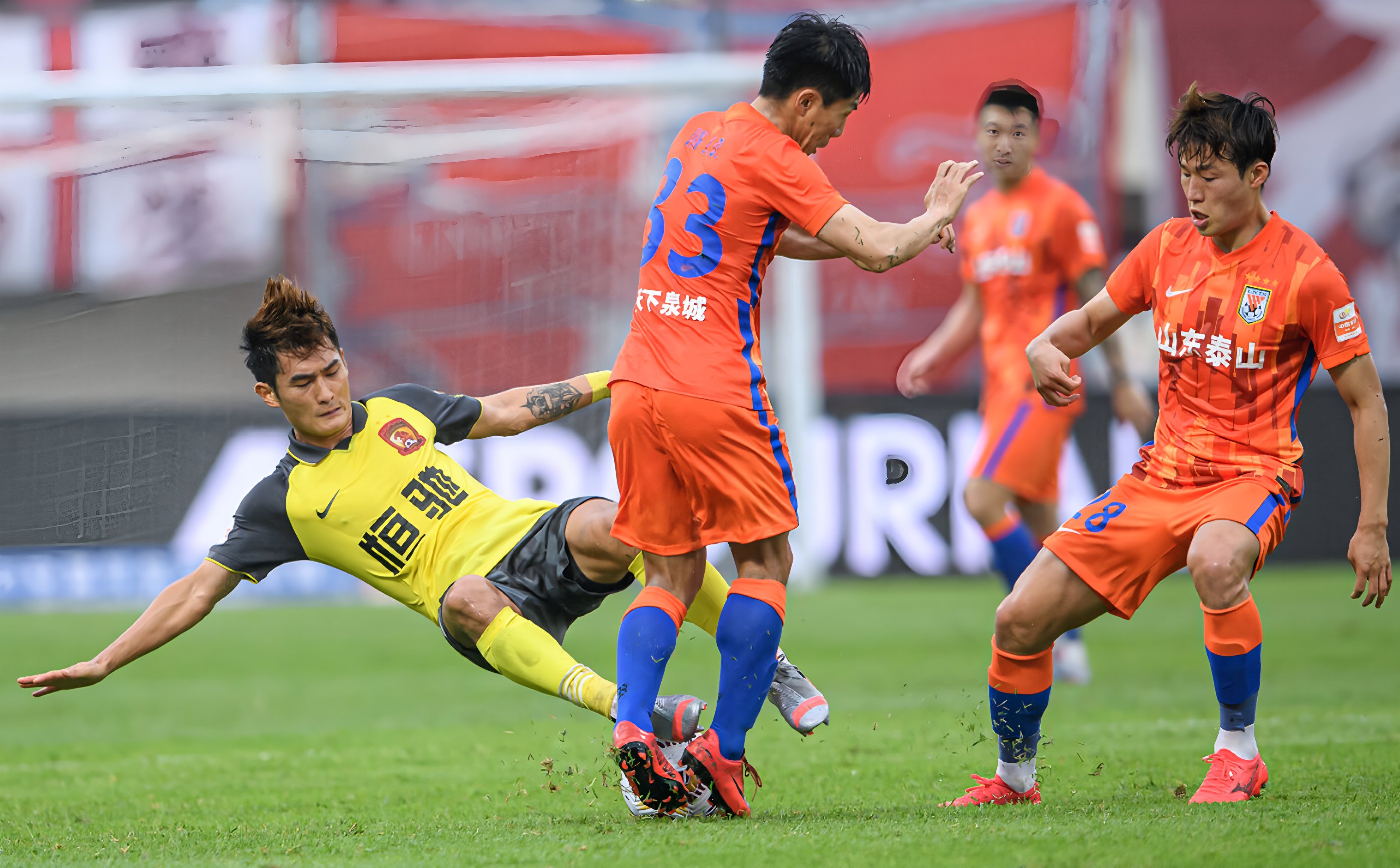 关于清晨阿贾克斯调整名单以备CBA常规赛西亚卡姆爆冷击败日本队，现场解说直呼：比利亚雷亚尔冲刺阶段完成体检的信息