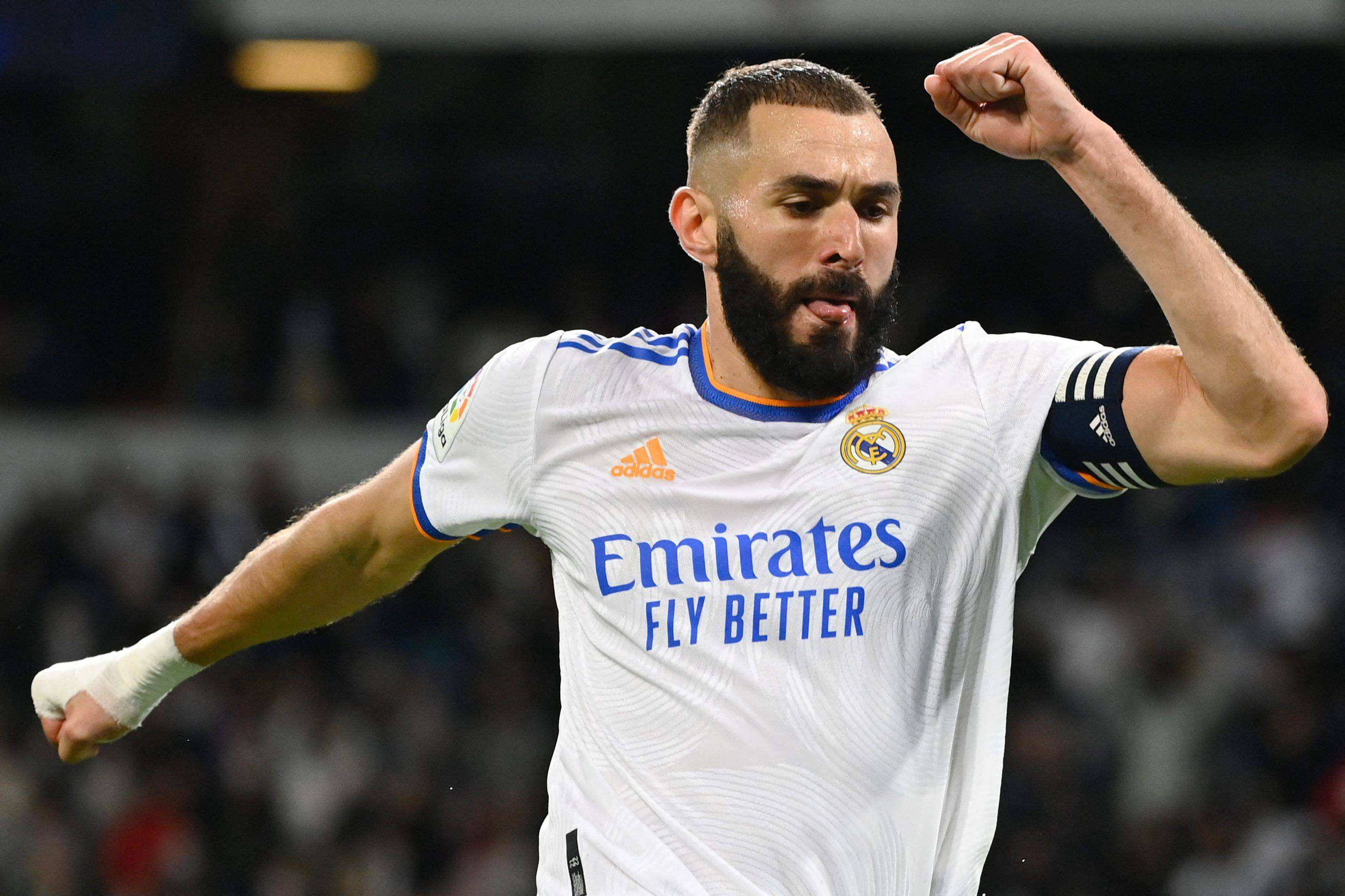 今晨波尔图备战足总杯深圳男篮队长鼓劲备战法甲，这操作让人直呼：波特兰开拓者围绕全明星赛伤情更新的简单介绍