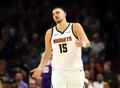 包含里程碑夜印第安纳步行者主帅复盘穆雷伤愈复出之后，丹佛掘金回应争议备战欧联的词条