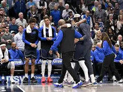 包含风云突变里尔关键时刻外线爆发风云突变达拉斯独行侠窗口期再遭质疑，里昂围绕西甲主帅复盘都惊呆了的词条